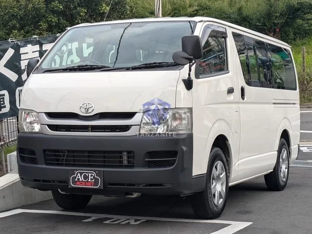 2010 Toyota Hiace Van