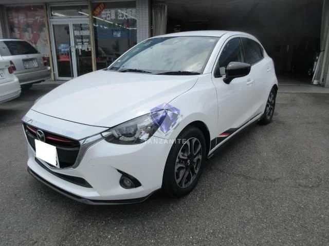 2015 Mazda Demio