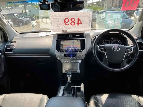2018 Toyota Land Cruiser Prado
