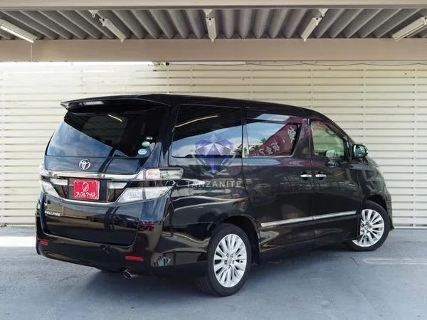 2012 Toyota Vellfire