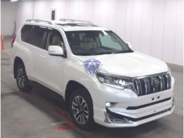 2023 Toyota Land Cruiser Prado
