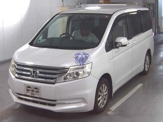 2014 Honda Stepwgn