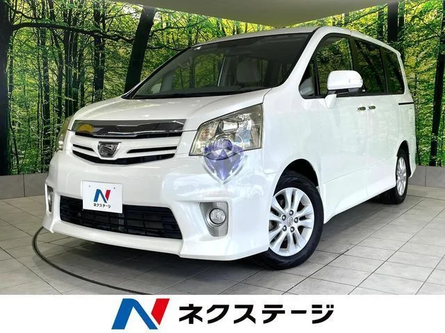 2011 Toyota Noah