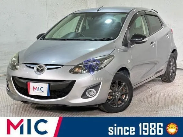 2013 Mazda Demio