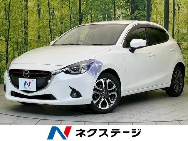 2016 Mazda Demio