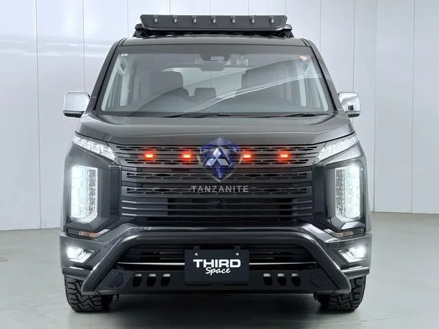 2024 Mitsubishi Delica D5