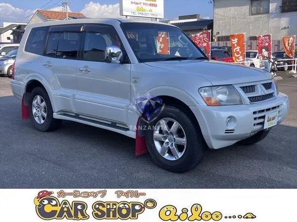 2006 Mitsubishi Pajero