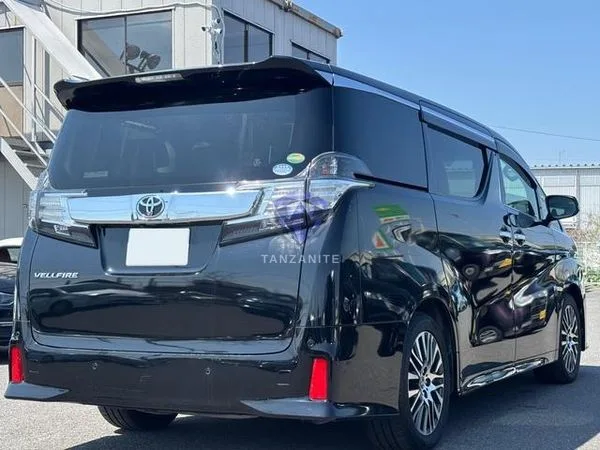2016 Toyota Vellfire