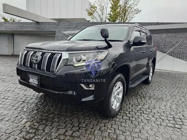 2022 Toyota Land Cruiser Prado