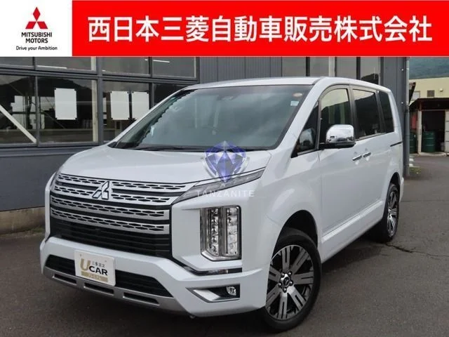 2025 Mitsubishi Delica D5