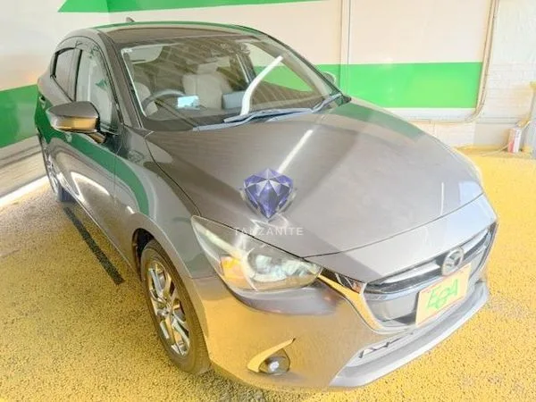 2017 Mazda Demio
