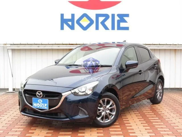 2017 Mazda Demio