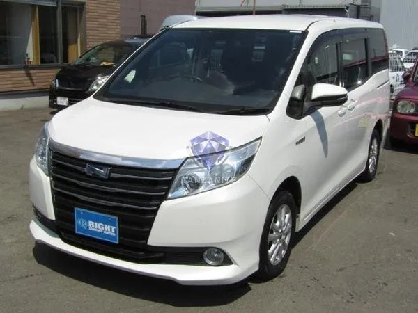 2016 Toyota Noah
