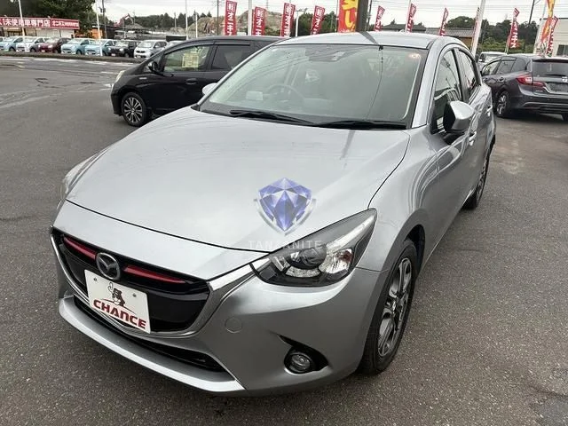 2016 Mazda Demio
