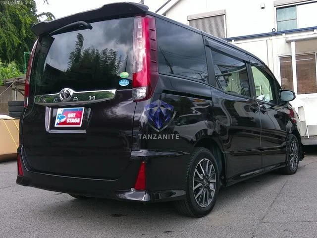 2015 Toyota Noah