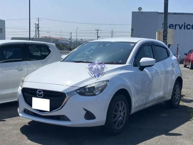 2016 Mazda Demio