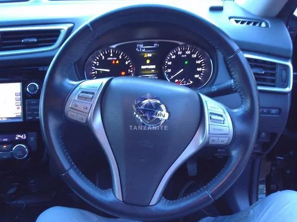 2015 Nissan X-Trail