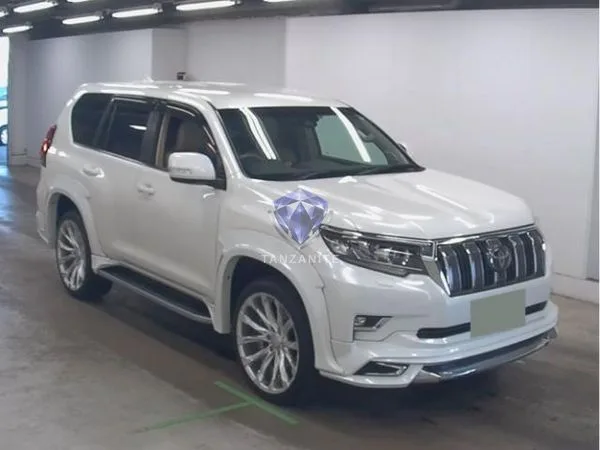 2018 Toyota Land Cruiser Prado