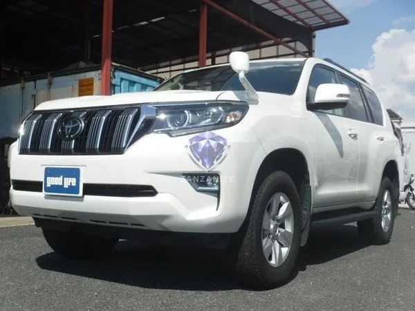 2023 Toyota Land Cruiser Prado