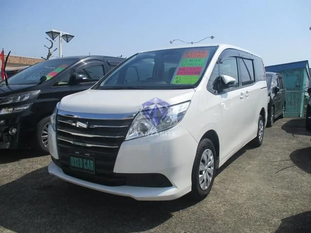 2017 Toyota Noah