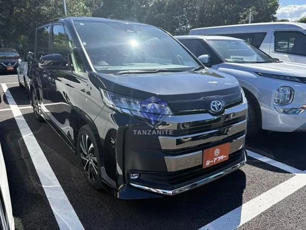 2023 Toyota Noah