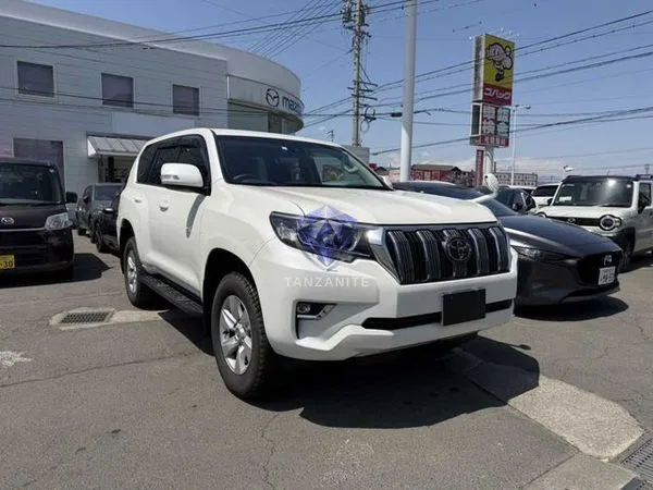2023 Toyota Land Cruiser Prado