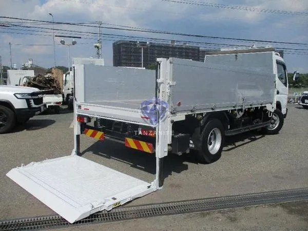 2016 Mitsubishi Canter Truck