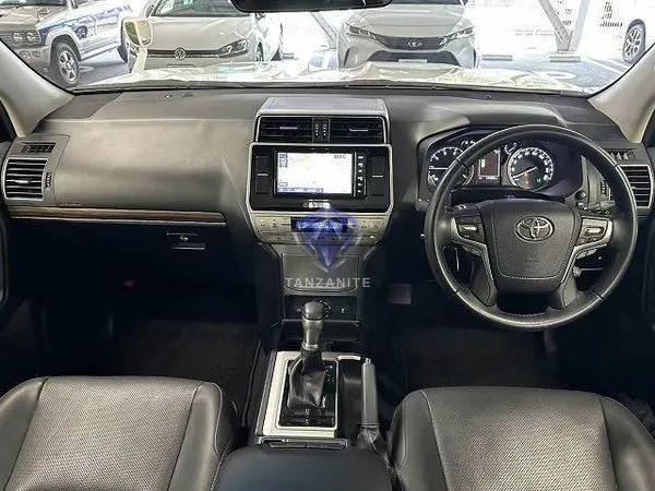 2020 Toyota Land Cruiser Prado
