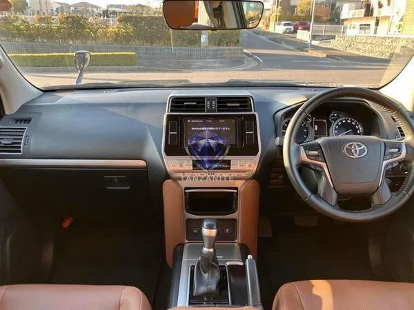 2021 Toyota Land Cruiser Prado