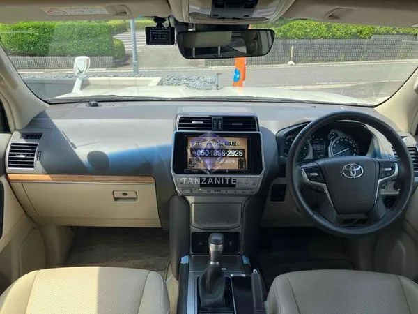 2022 Toyota Land Cruiser Prado
