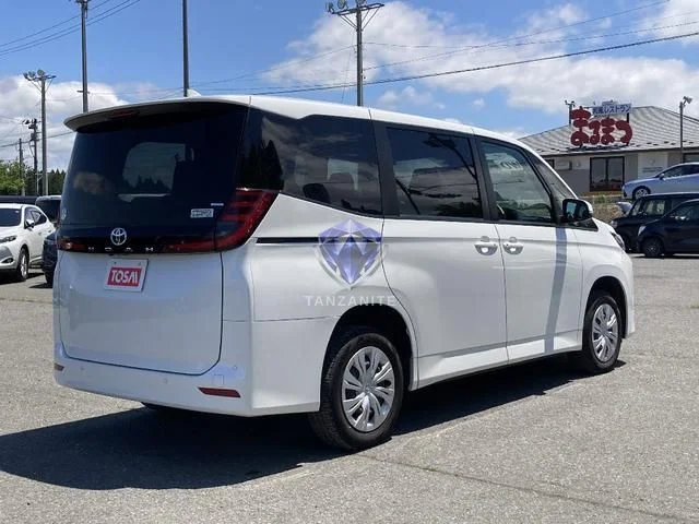 2023 Toyota Noah