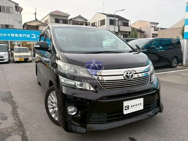 2015 Toyota Vellfire