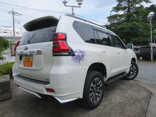 2022 Toyota Land Cruiser Prado