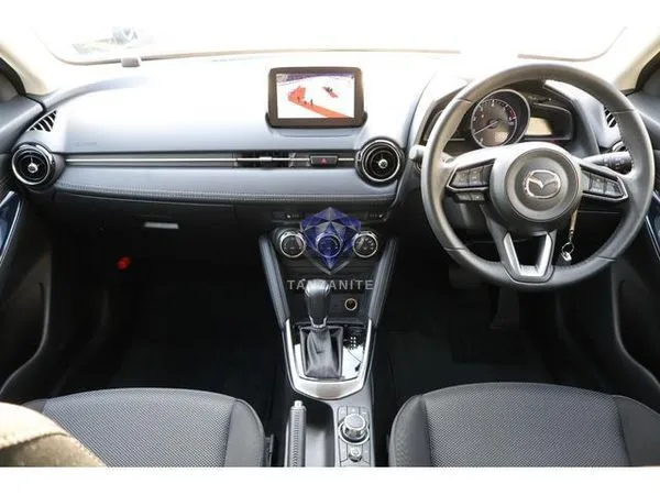 2017 Mazda Demio