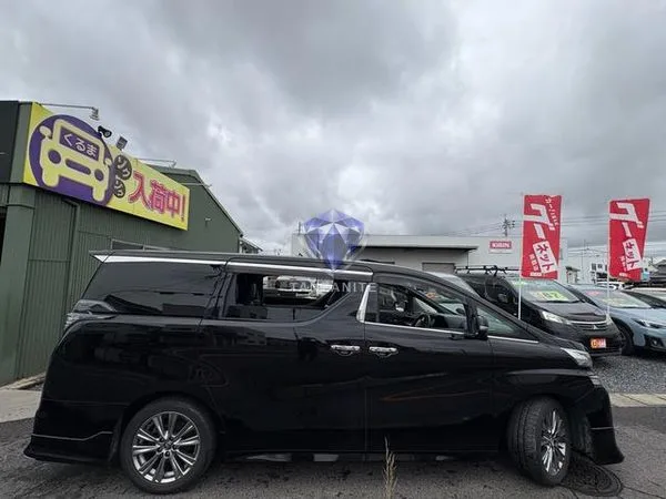 2017 Toyota Vellfire