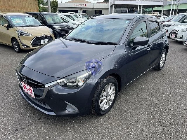 2016 Mazda Demio