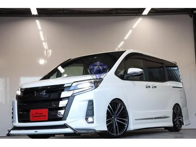 2017 Toyota Noah