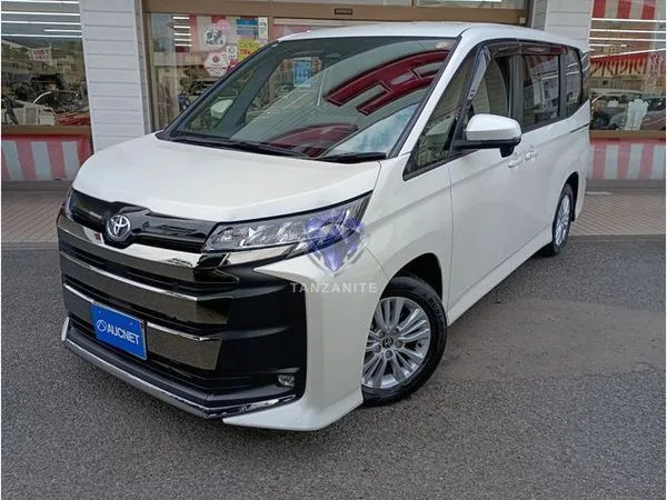 2023 Toyota Noah