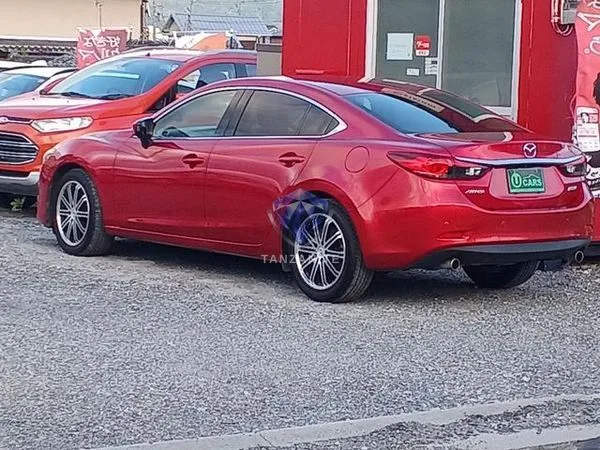 2014 Mazda Atenza