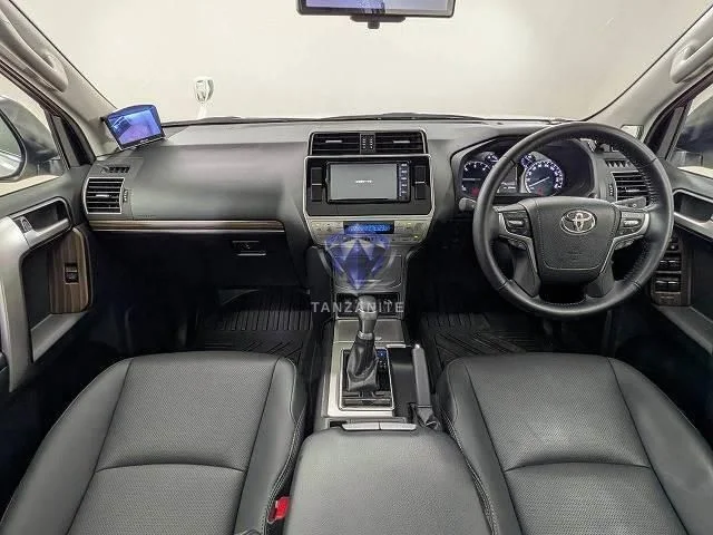 2022 Toyota Land Cruiser Prado