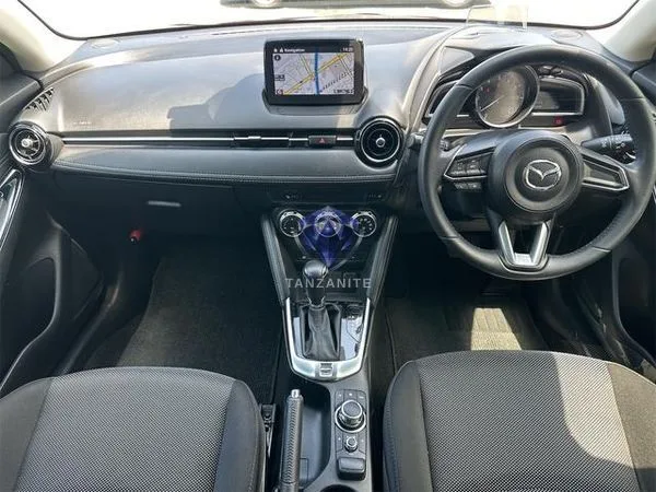 2017 Mazda Demio