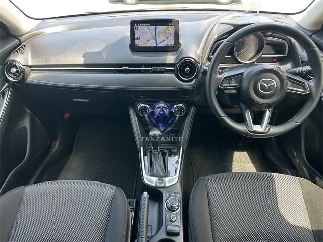 2017 Mazda Demio