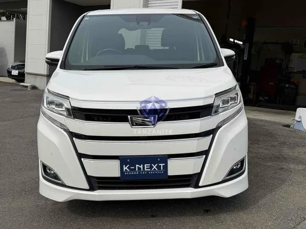 2019 Toyota Noah