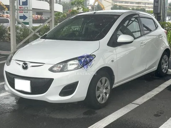 2014 Mazda Demio