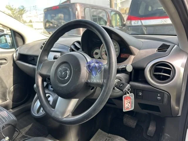2011 Mazda Demio