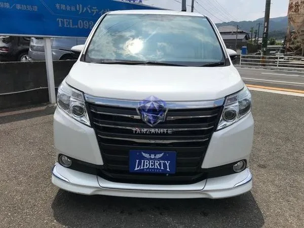 2016 Toyota Noah