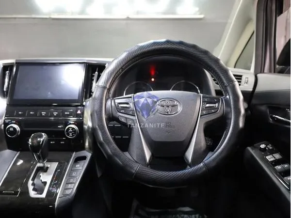 2015 Toyota Vellfire