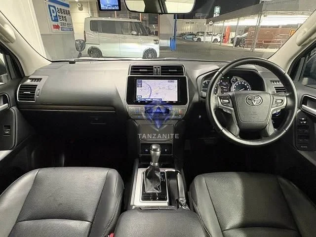 2020 Toyota Land Cruiser Prado
