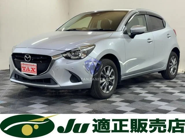 2019 Mazda Demio