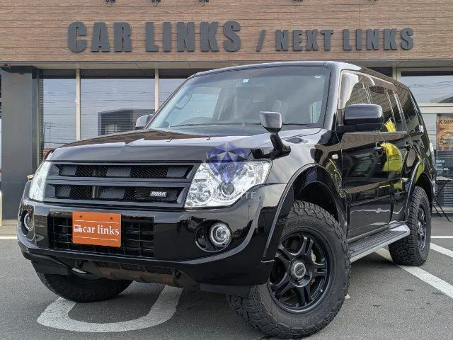 2012 Mitsubishi Pajero